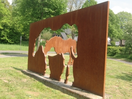 Nettetal-Hinsbeck : Schloßstraße, Kunstweg zu den Skulpturen, Kaltblutpferd von Peter Rübsam